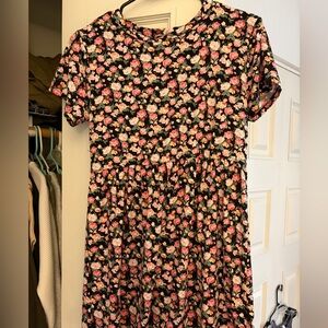 Rue21 Black Floral Short Sleeve Dress with Pink & Cream Flowers
